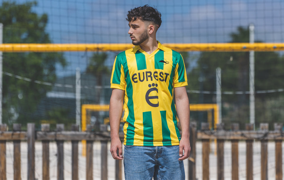 FC NANTES ATLANTIQUE Maillot Ancien Adidas + Short & Chaussettes Football FCNA EUR 30,00 - FR FC NANTES ATLANTIQUE Maillot Ancien Adidas + Short & Chaussettes Football FCNA EUR 30,00 - FR