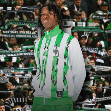 Player wearing the Borussia Mönchengladbach 1995 Jacket