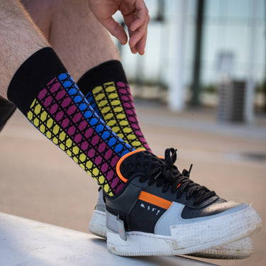 model wearing casual multicolor socks with pattern of keeper shirt kasper schmeichel multicolor 